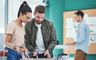 Creative team artificial intelligence training B2B course for business professionals